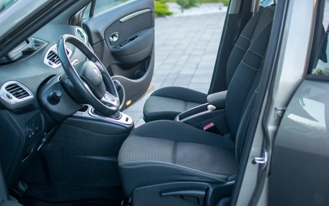 Renault Scenic cena 23950 przebieg: 265550, rok produkcji 2010 z Nisko małe 781